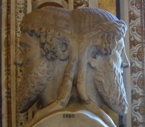 janus-statue-in-vatican-wc-pd