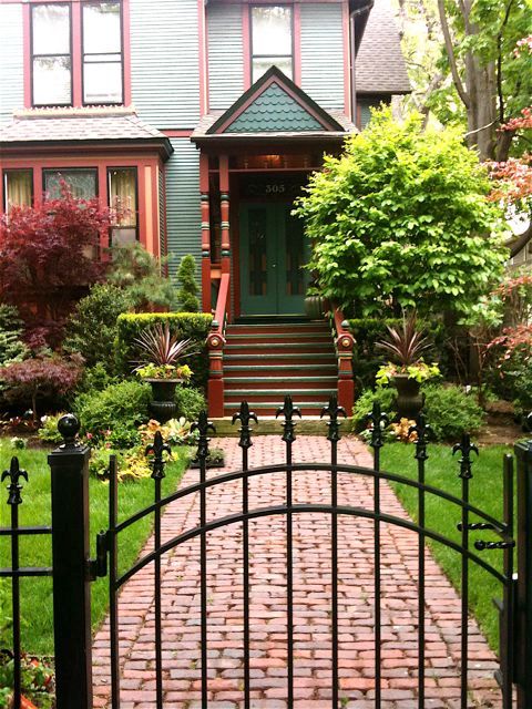 Frank Lloyd Wright residential architecture | Cindy La Ferle's Home Office